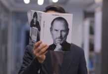 In una riunione con Steve Jobs è nato il Wi-Fi come lo conosciamo oggi In una riunione con Steve Jobs è nato il Wi-Fi come lo conosciamo oggi