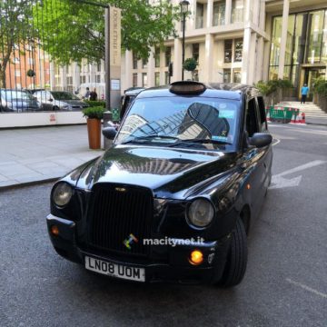 Recensione Honor 10, il top di gamma più economico