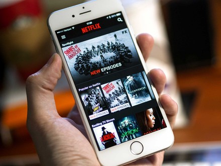 Netflix prova a beffare Apple, ecco come