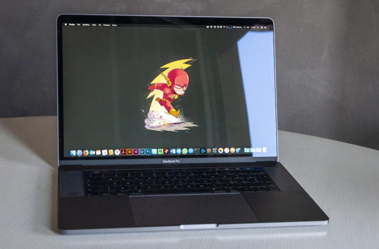 Recensione MacBook Pro 2018 da 15″, Apple ridefinisce il termine “professionale”