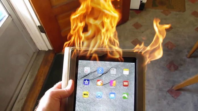 Esplode un iPad, evacuato un Apple Store ad Amsterdam