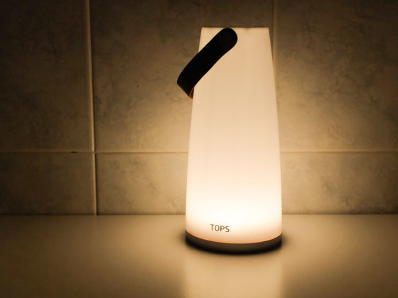 TOPS, la lanterna wireless con controlli touch