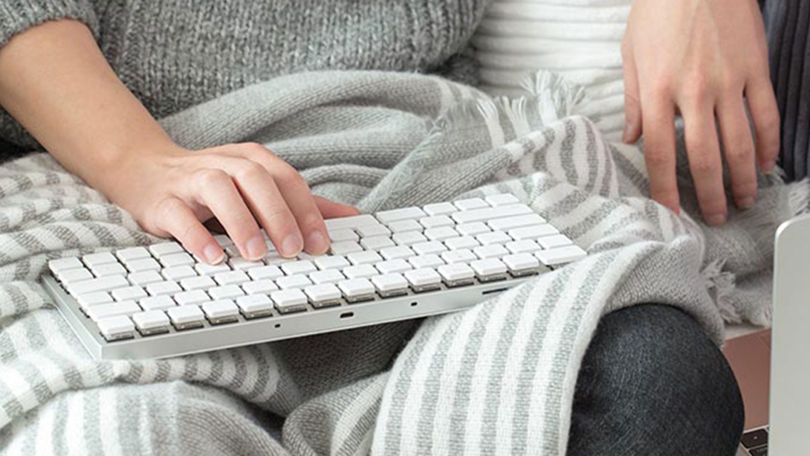 Vinpok lancia la tastiera meccanica pensata per Mac Vinpok lancia la tastiera meccanica pensata per Mac