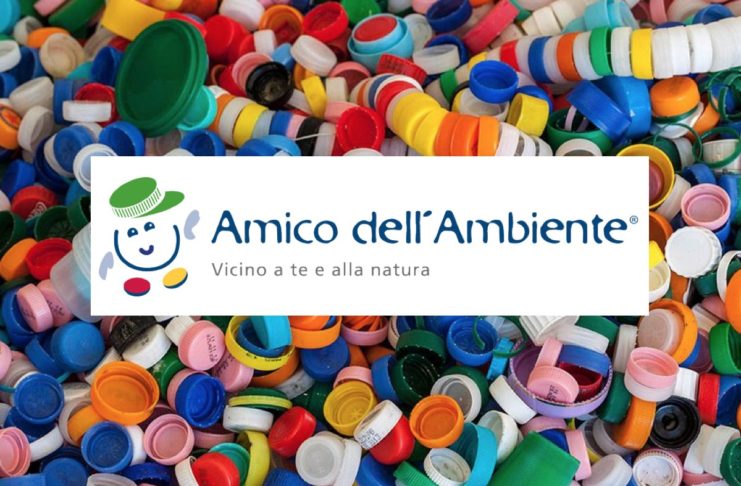 Amico dell’Ambiente, l’app per sostenere le associazioni con la raccolta tappi