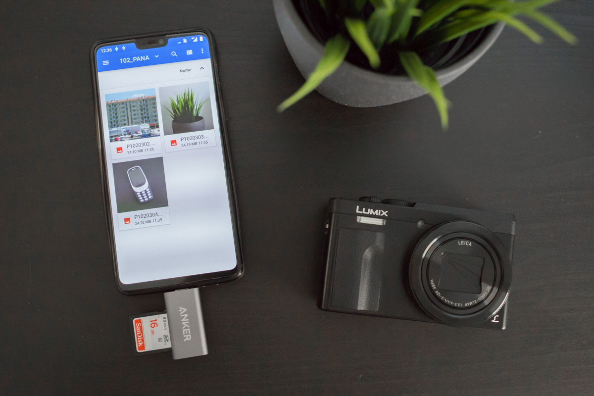 Recensione Anker A8370, il lettore di schede SD e microSD per dispositivi USB-C Recensione Anker A8370, il lettore di schede SD e microSD per dispositivi USB-C