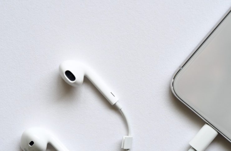 Jack per le cuffie a rischio estinzione: anche OnePlus 6T ne farà a meno