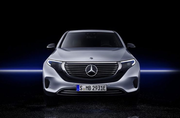 Mercedes EQC 400 è il primo SUV elettrico del marchio: inizia una nuova era