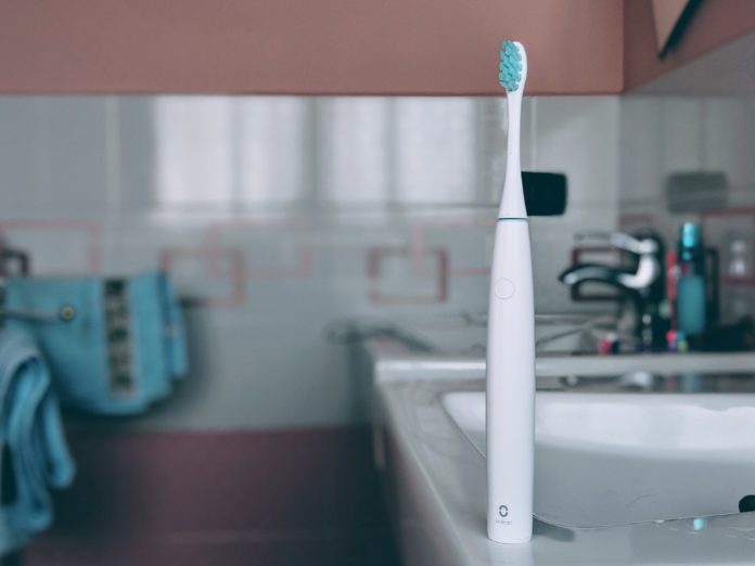 Recensione Oclean Air, lo spazzolino sonico smart che fa sorridere anche il portafoglio