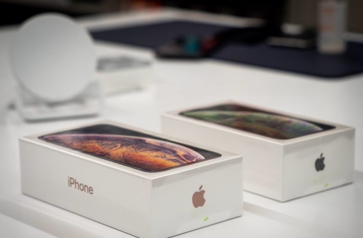 i nuovi iPhone XS e XS Max arrivano nei negozi: li abbiamo aperti per voi