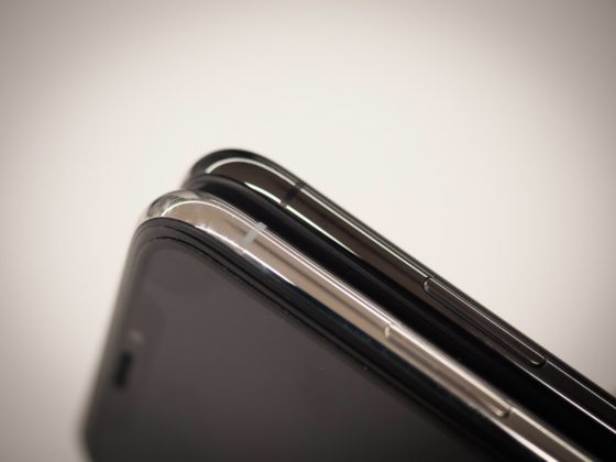 i nuovi iPhone XS e XS Max arrivano nei negozi: li abbiamo aperti per voi