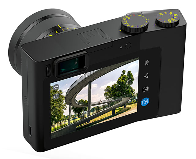 Zeiss ZX1, la fotocamera full frame con Adobe Lightroom incorporato
