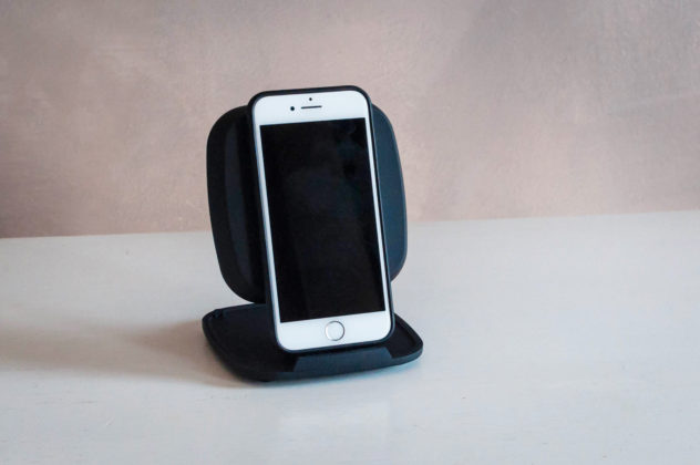 Zens Fast Wireless Charger, recensione del caricabatterie modulare
