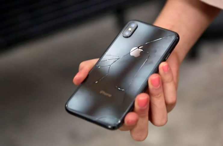 Riparare iPhone XS costa quanto comprare un iPhone 7, XS Max quanto 7 Plus