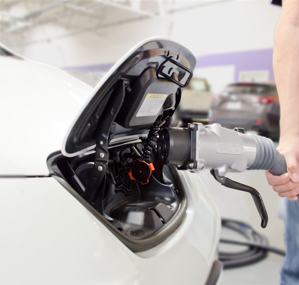 ricaria auto elettriche - foto ricaria auto elettriche