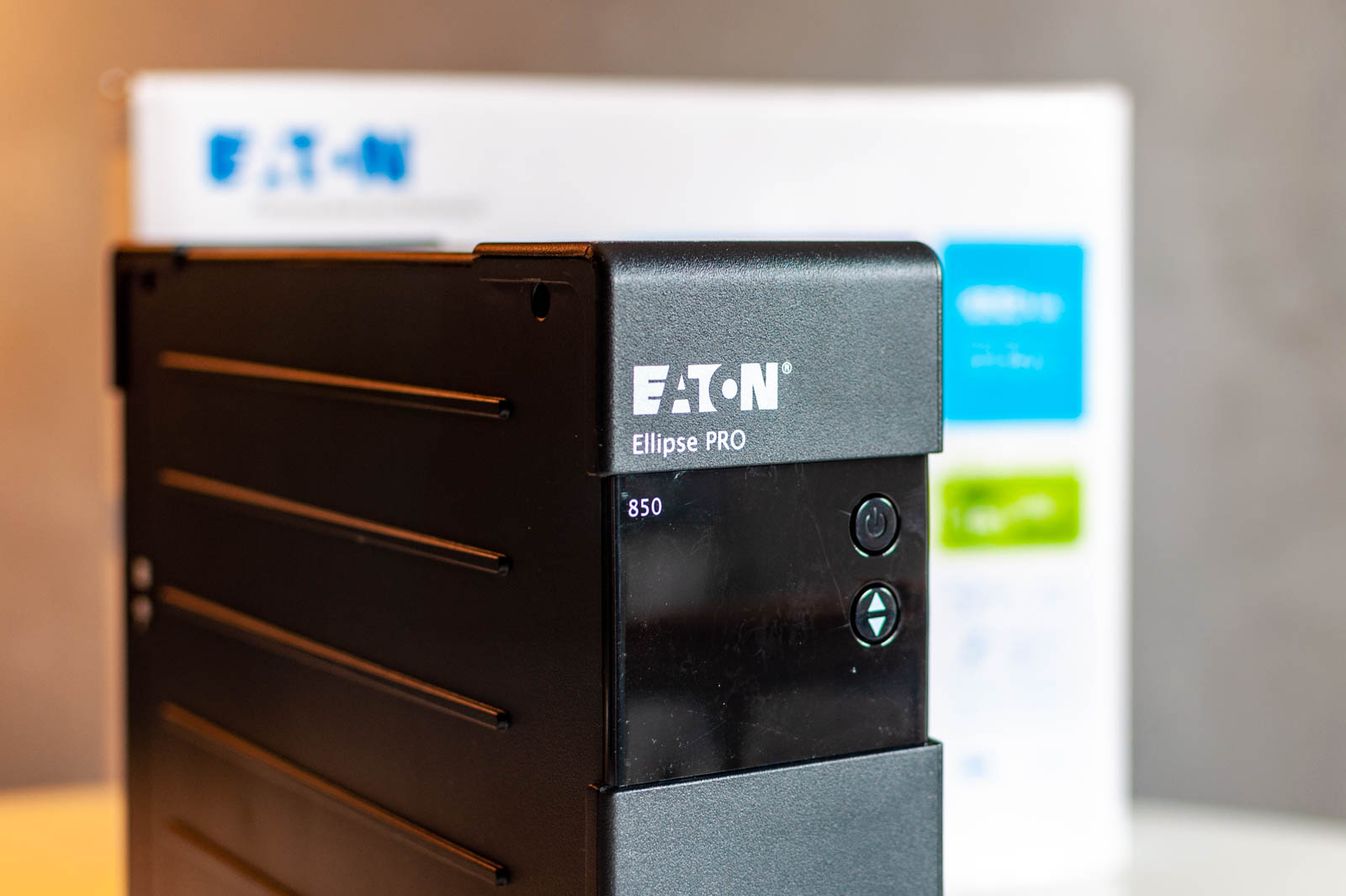 EATON Ellipse Pro 850, l’UPS alla prova del Mac