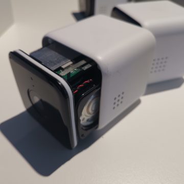 Hive View Outdoor è la telecamera da esterni che completa il sistema Hive per la casa intelligente