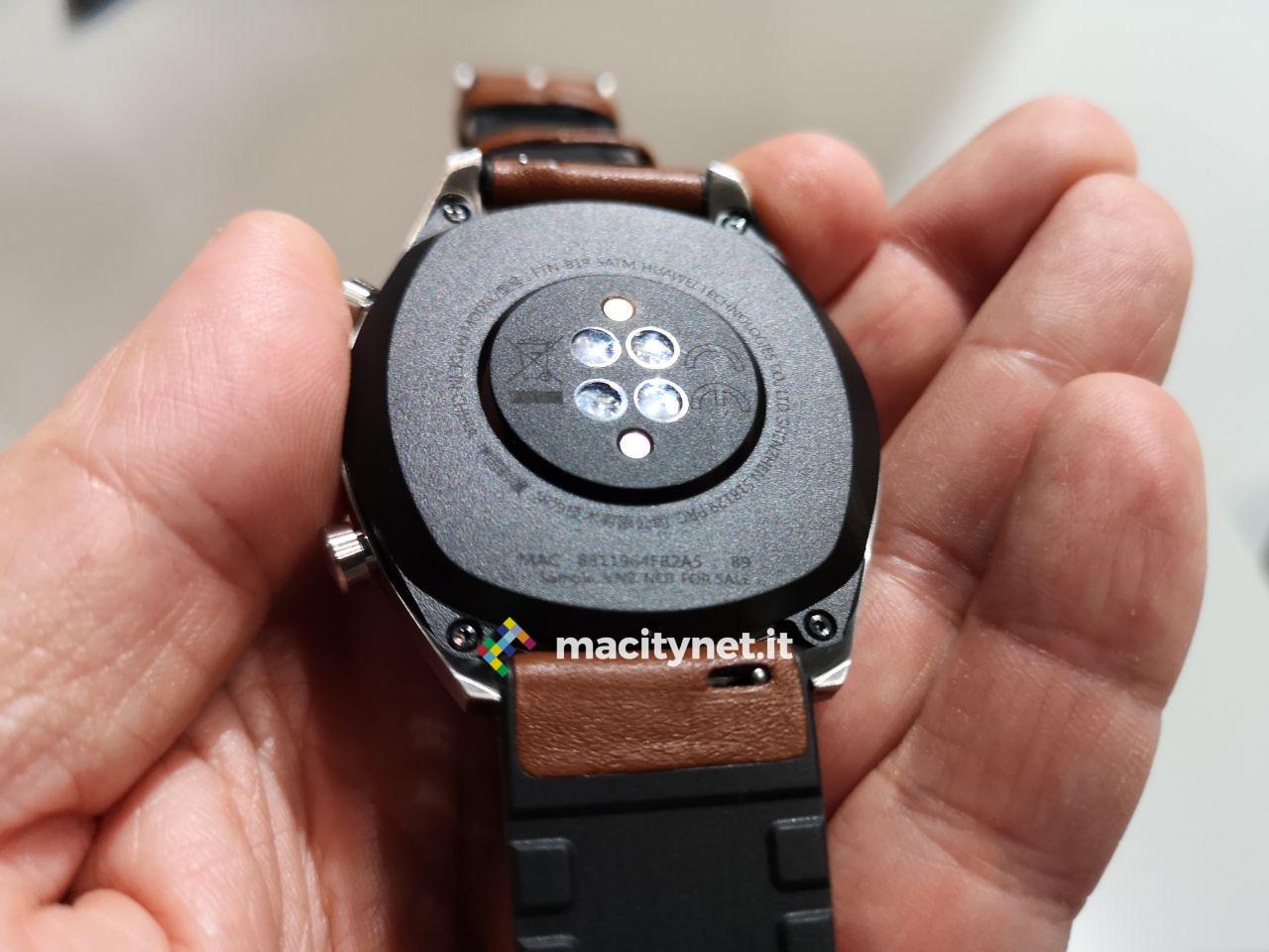 Huawei Watch GT sarà presentato insieme a Mate 20 Pro