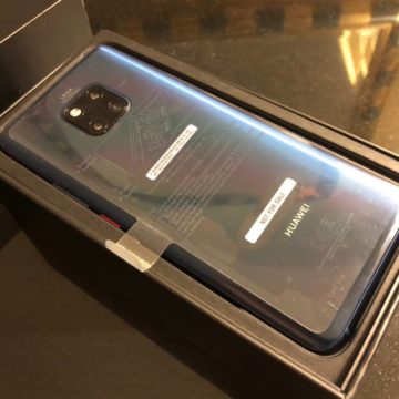 Huawei Mate 20 Pro, unboxing e primi scatti fotografici con il terminale