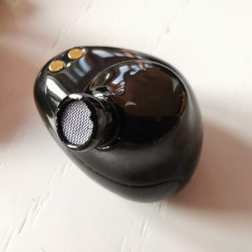 Recensione Cuffie Bluetooth TWS-X9 Muzili: le truewireless economiche dal suono pulito