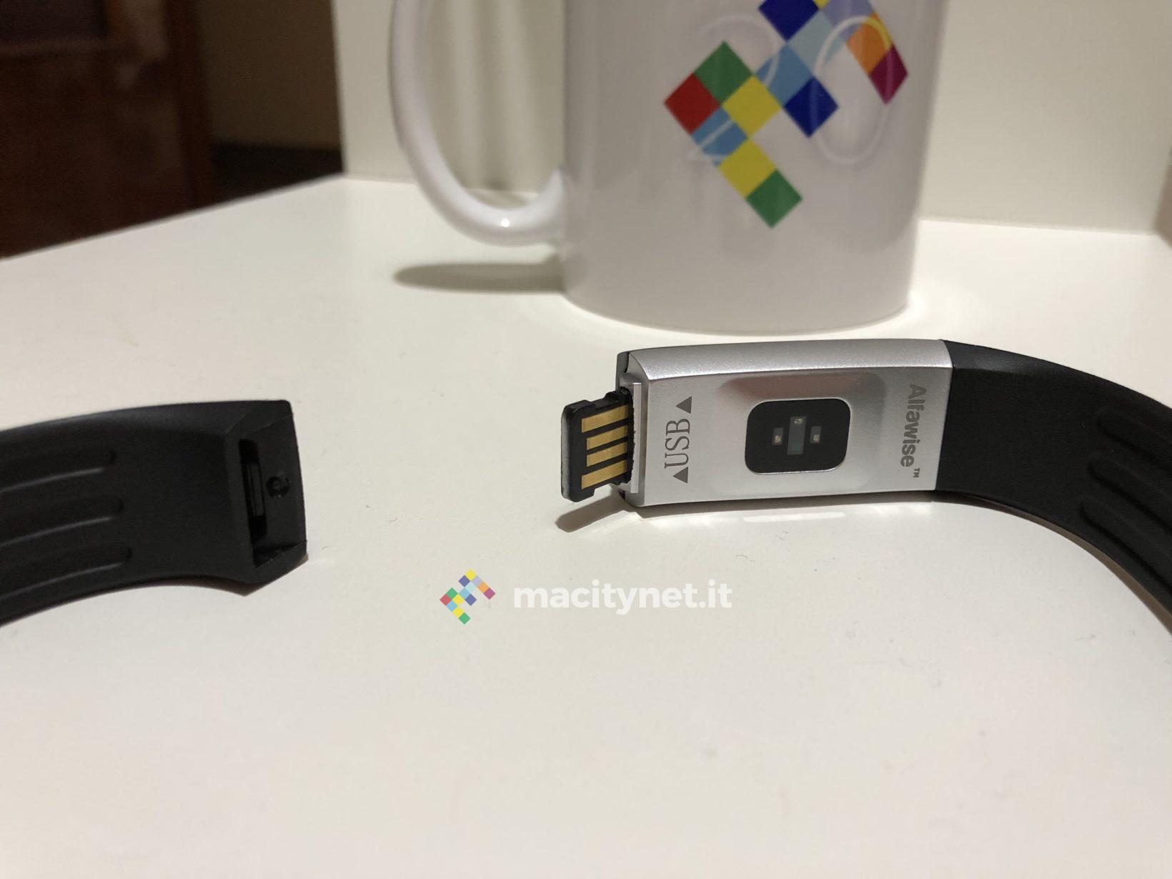 Recensione Alfawise B7, la smartphone a colori super economica