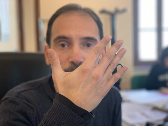 Unboxing iPhone XR italiano e prime impressioni d&#8217;uso