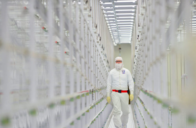 Intel vuole dividere in tre il settore produttivo