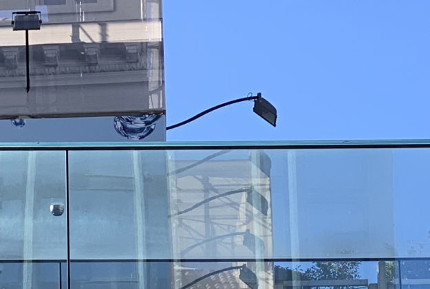 Unboxing iPhone XR italiano e prime impressioni d&#8217;uso