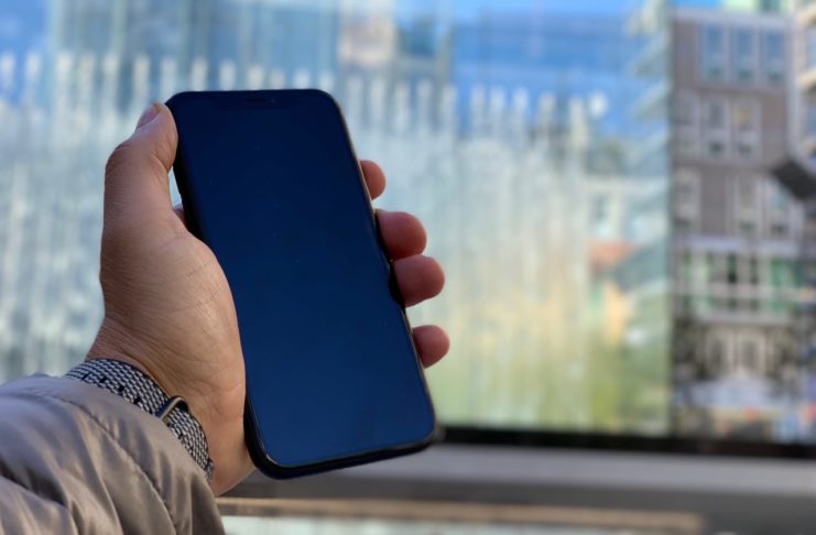 Unboxing iPhone XR italiano e prime impressioni d’uso