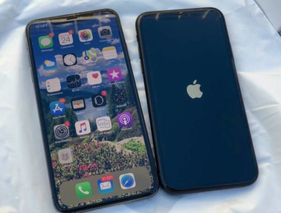 Unboxing iPhone XR italiano e prime impressioni d&#8217;uso