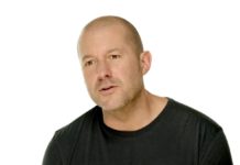Jony Ive dice che lavorerà ancora molti anni per Apple