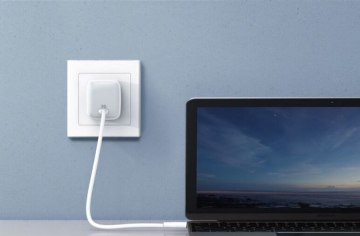 Nuovo caricatore USB-C Power Delivery da Anker, ma anche nuove camere di sicurezza, altoparlanti e proiettori