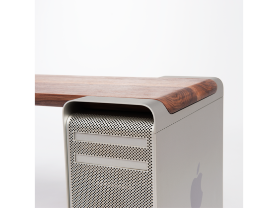 Banco, un designer vende vecchi PowerMac G5 trasformati in panchine