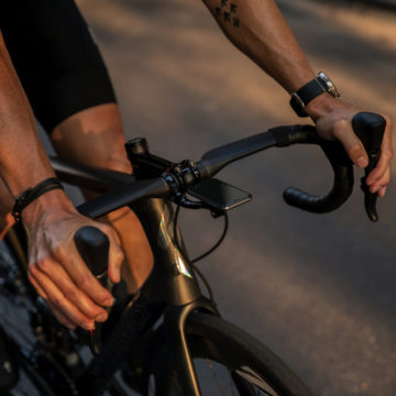 Palm torna ma sembra un incrocio tra Apple Watch e il primo iPhone