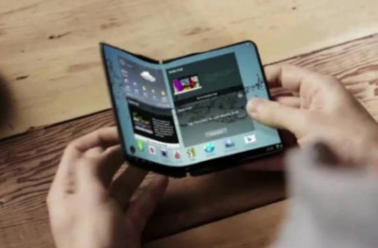 Samsung «Il telefono pieghevole sarà un tablet che sta in una tasca»