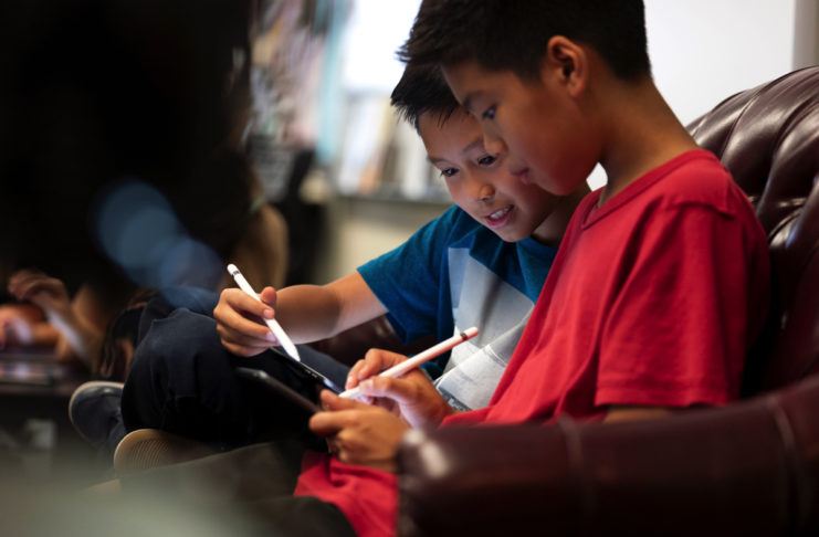 Apple lancia Tutti Possono Creare, gratis gli ebook per disegno, video, musica e foto