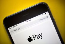 Banche svizzere sotto accusa: avrebbero cospirato contro Apple Pay