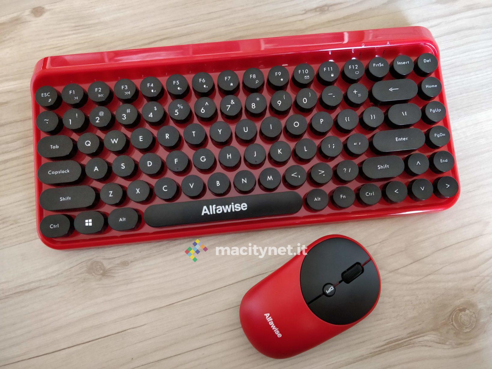 Recensione Alfawise K800, la tastiera vintage che sembra una macchina da scrivere Recensione Alfawise K800, la tastiera vintage che sembra una macchina da scrivere