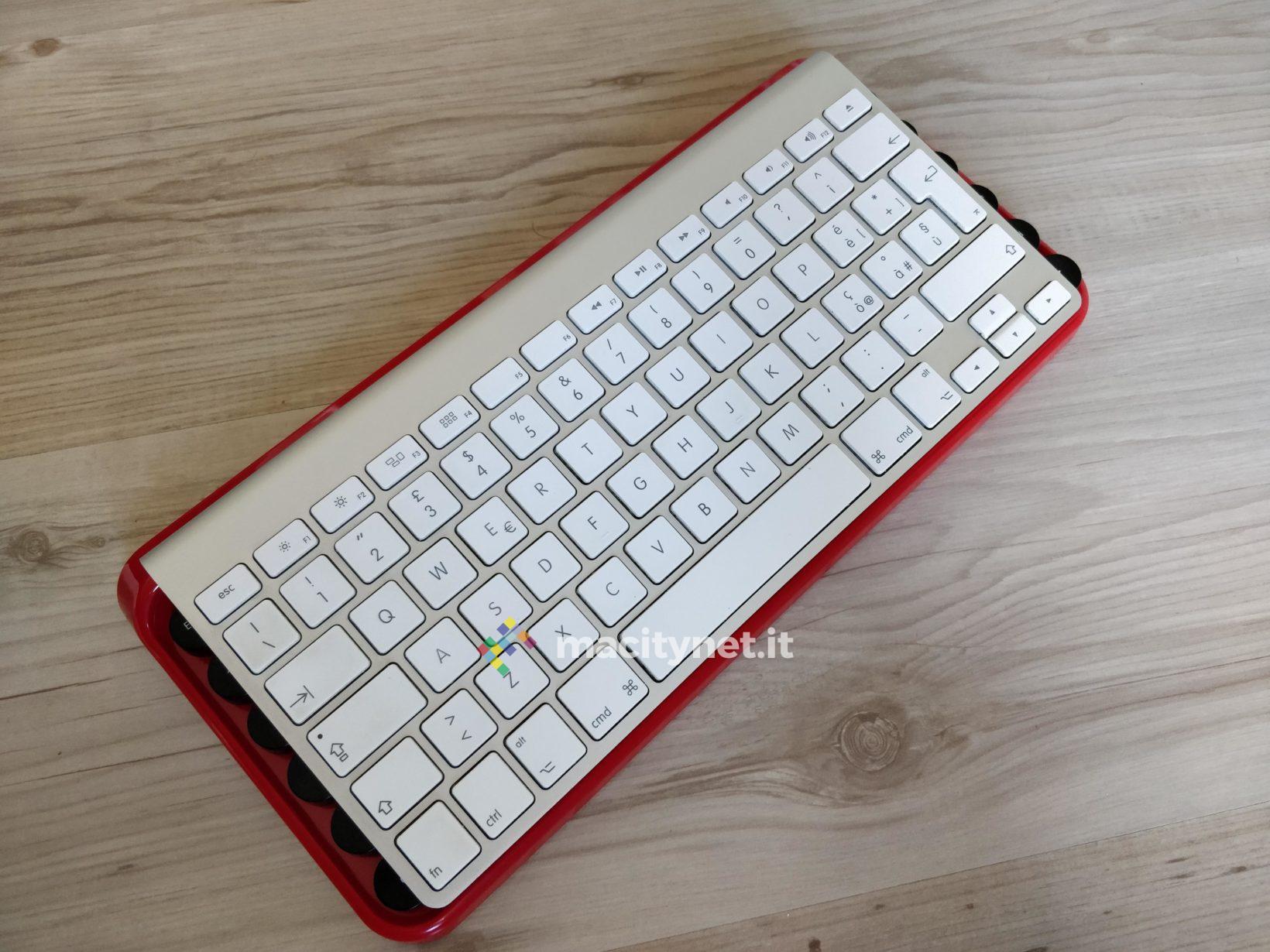 Recensione Alfawise K800, la tastiera vintage che sembra una macchina da scrivere Recensione Alfawise K800, la tastiera vintage che sembra una macchina da scrivere