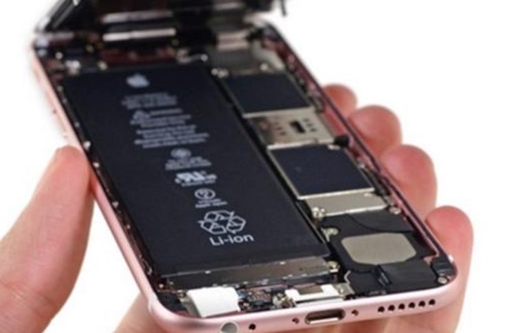 Il programma di sostituzione della batteria iPhone termina il 31 dicembre