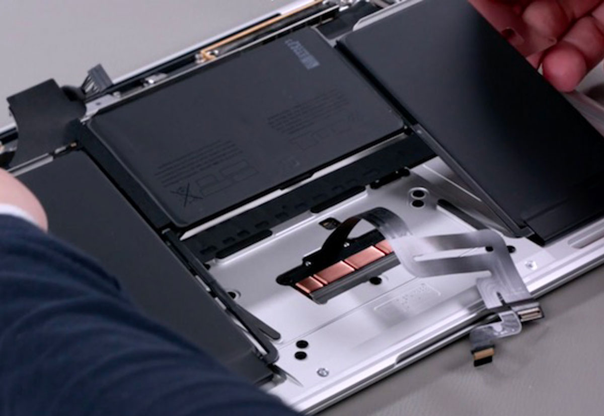 Batteria del MacBook Air 2018 sostituibile da sola