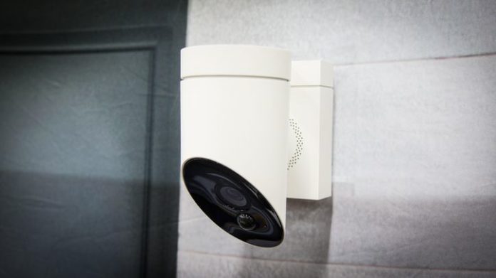 Somfy: Outdoor Camera e Home Keeper disponibili in Italia