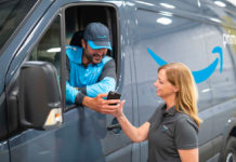 Il negozio di Apple su Amazon, non dà solo vantaggi Il negozio di Apple su Amazon crea problemi ai piccoli rivenditori?