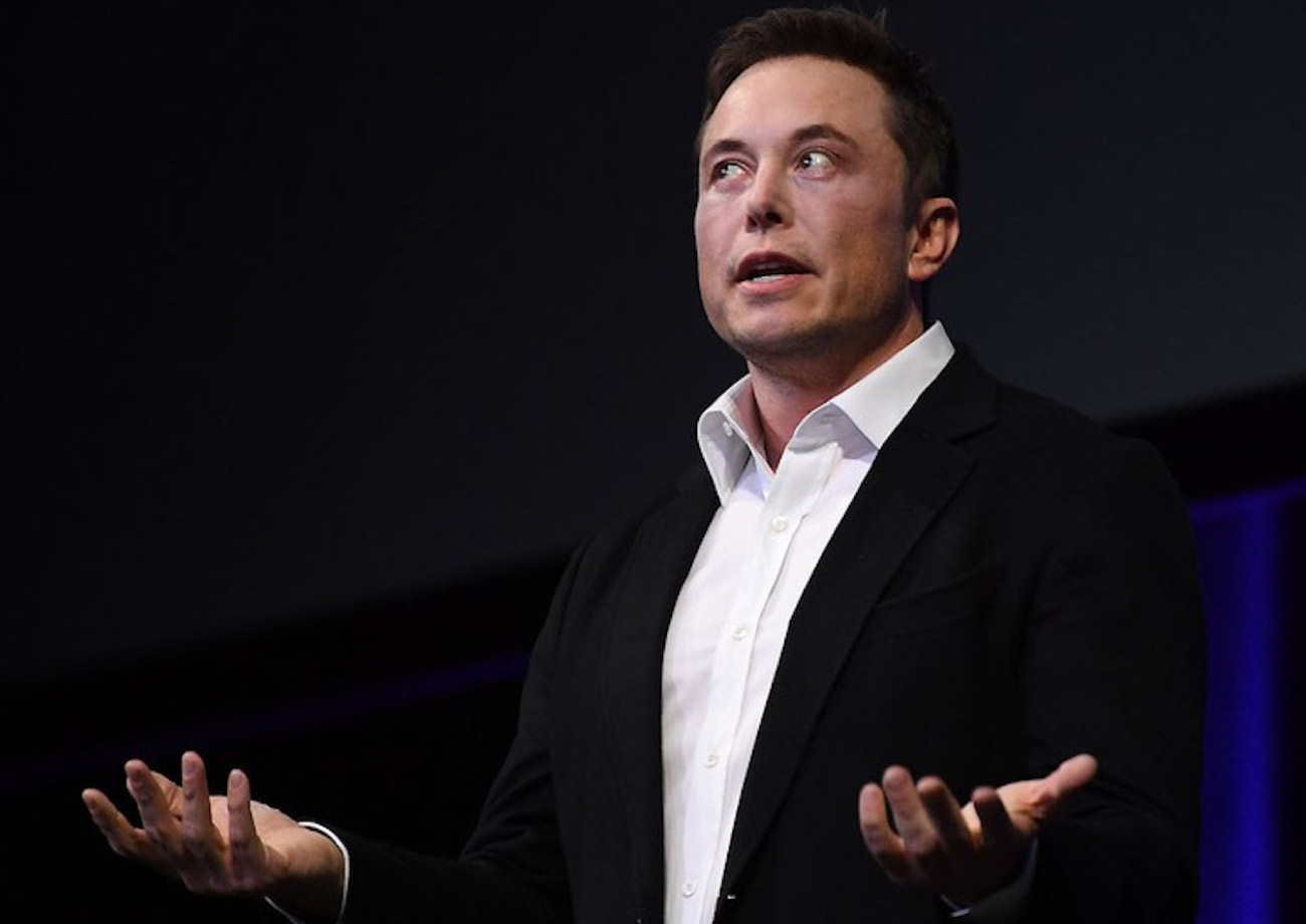 Per Elon Musk “Apple non fa più prodotti capaci di stupire”