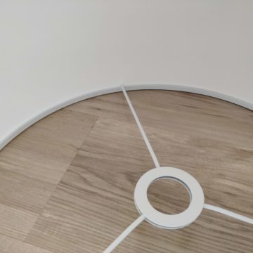 Recensione lampada da pavimento in legno Tomons, illuminare con stile