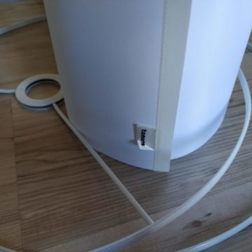 Recensione lampada da pavimento in legno Tomons, illuminare con stile