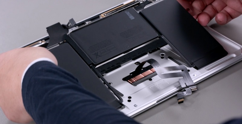 Sostituzione batteri MacBook Air 13" Retina