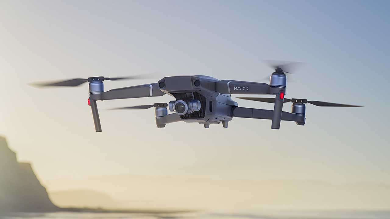 DJI Mavic 2 Zoom a 880 euro: non è uno schermo DJI Mavic 2 Zoom a 880 euro: non è uno schermo
