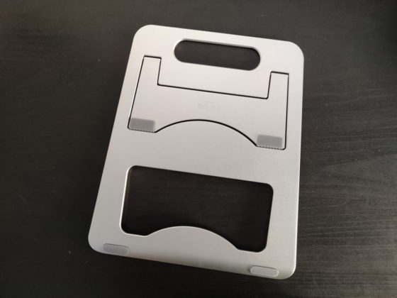 Recensione Natol, il supporto per portatili in alluminio stile Mac