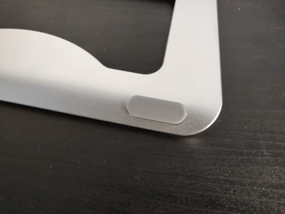 Recensione Natol, il supporto per portatili in alluminio stile Mac