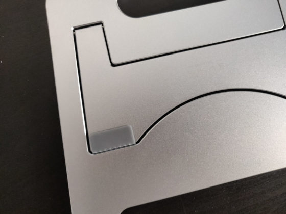 Recensione Natol, il supporto per portatili in alluminio stile Mac